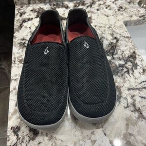 Olukai shoes!